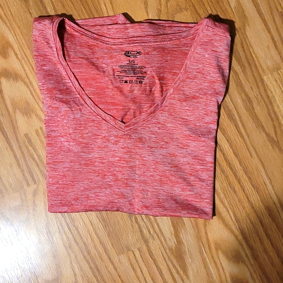 Pink top - Picture 3 of 3